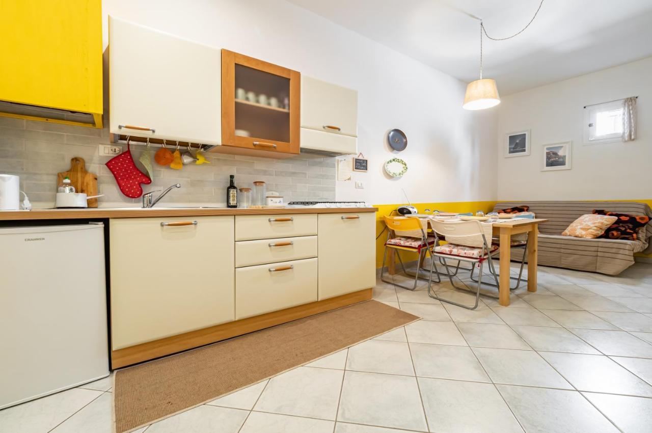 La Spezia Central Apartment - Near The Station Buitenkant foto